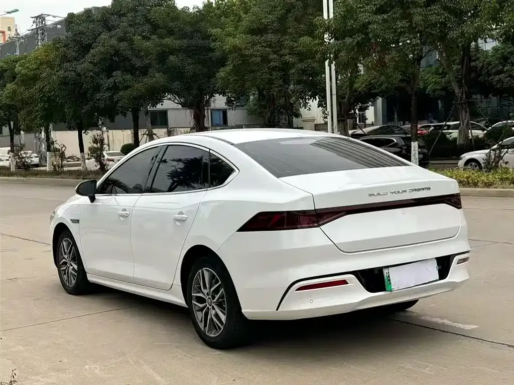 BYD Qin PLUS 2023 из CN, фото 6