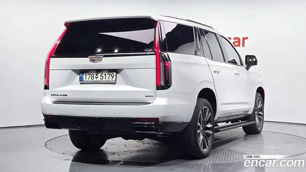 Cadillac Escalade 2022 из KR, фото 3
