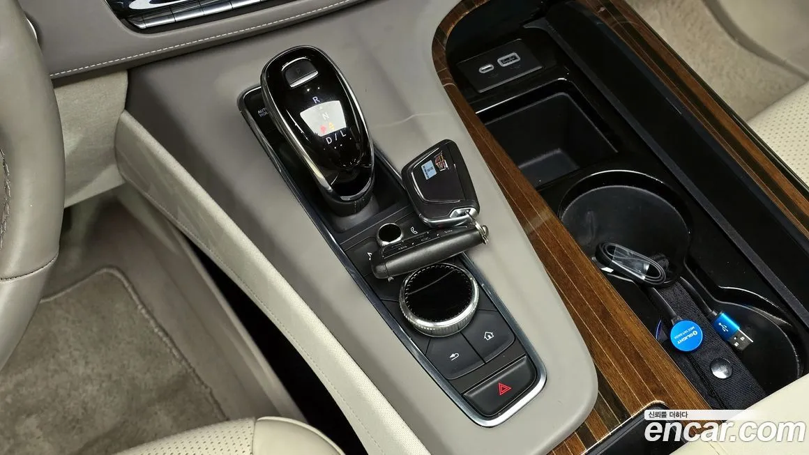 Cadillac Escalade 2022 из KR, фото 9