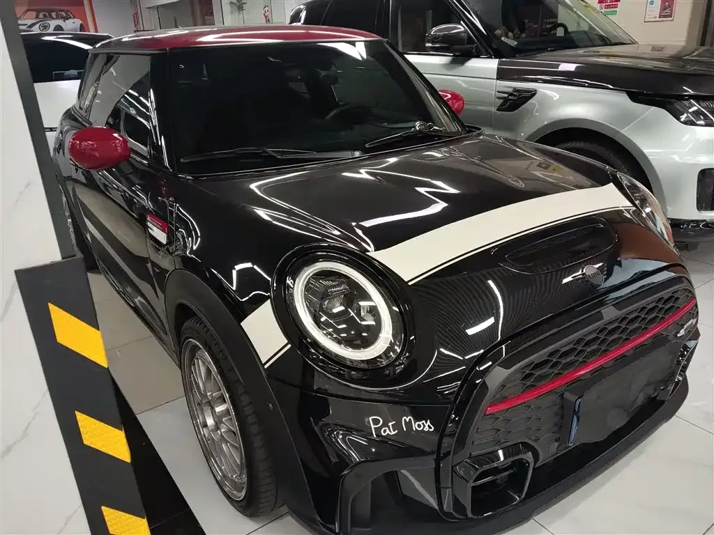 MINI JCW (John Cooper Works) — фото 8