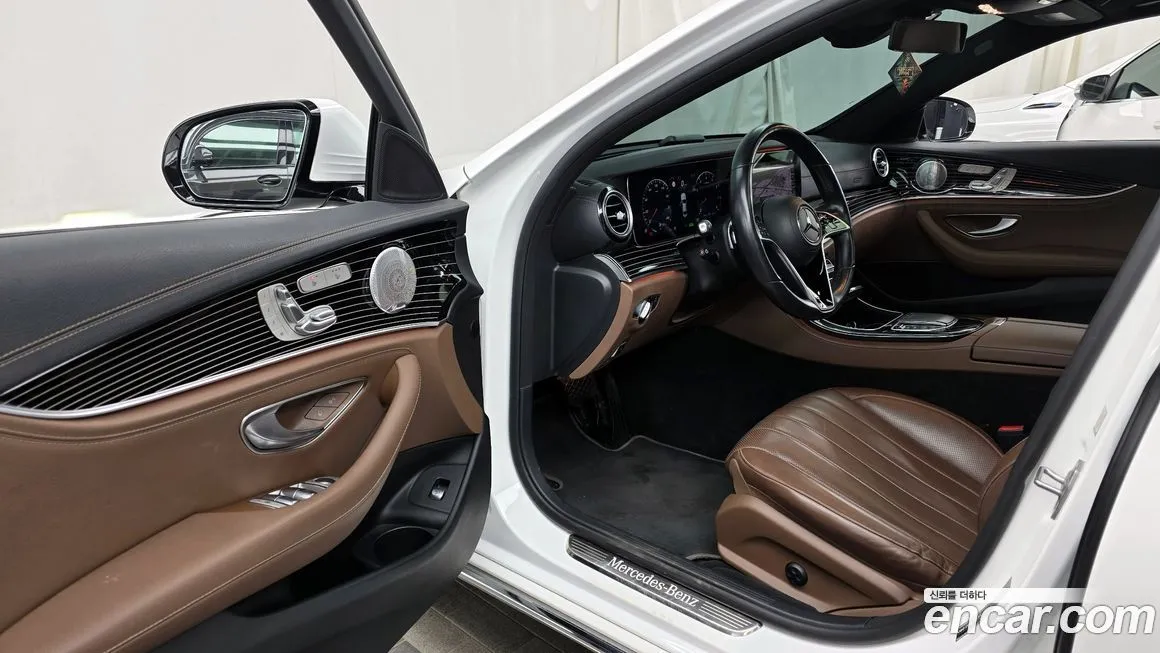 Mercedes-Benz E-Class 2021 из KR, фото 8
