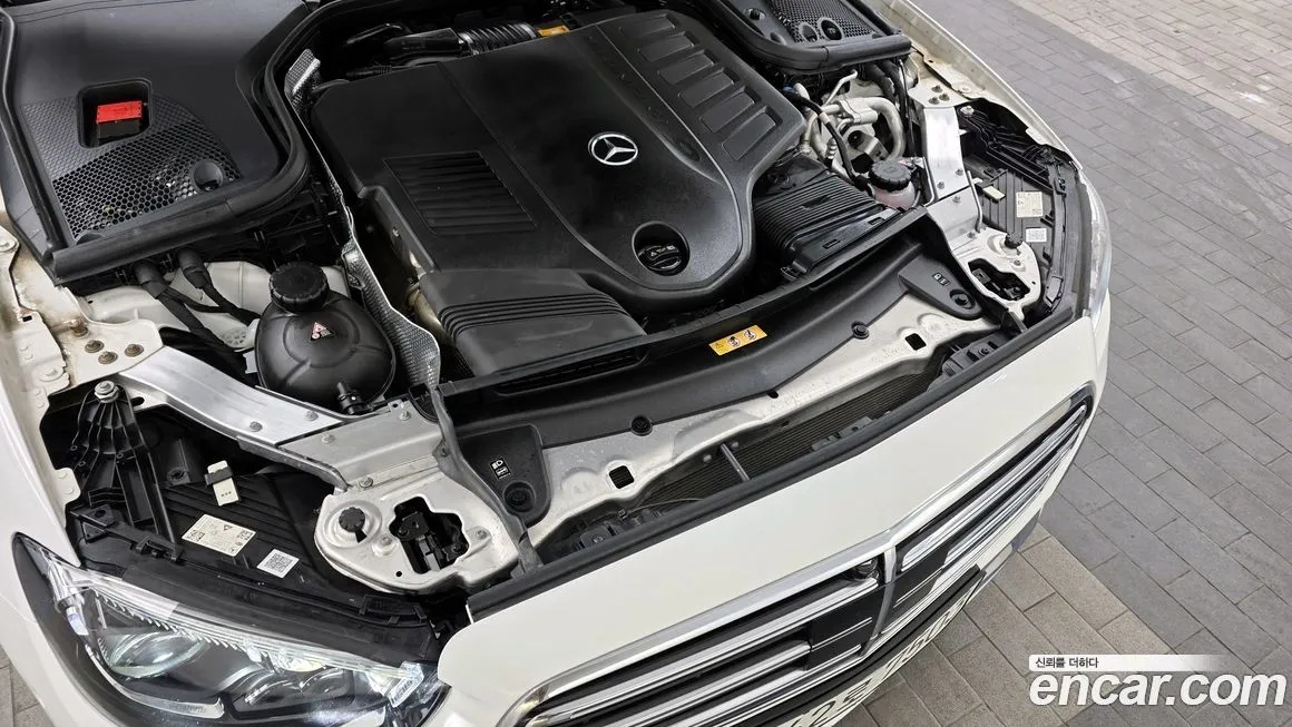 Mercedes-Benz E-Class 2021 из KR, фото 10