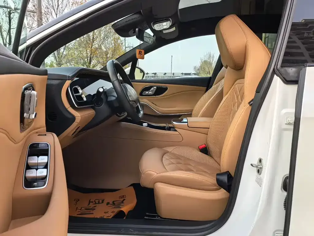 Roewe Feifan R7 2023 из CN, фото 2