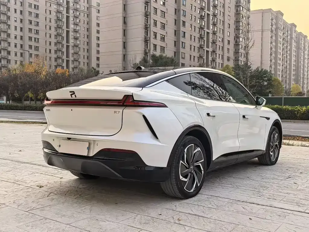 Roewe Feifan R7 2023 из CN, фото 8