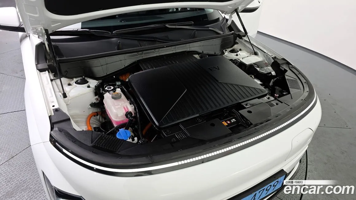 Hyundai Kona 2023 из KR, фото 8