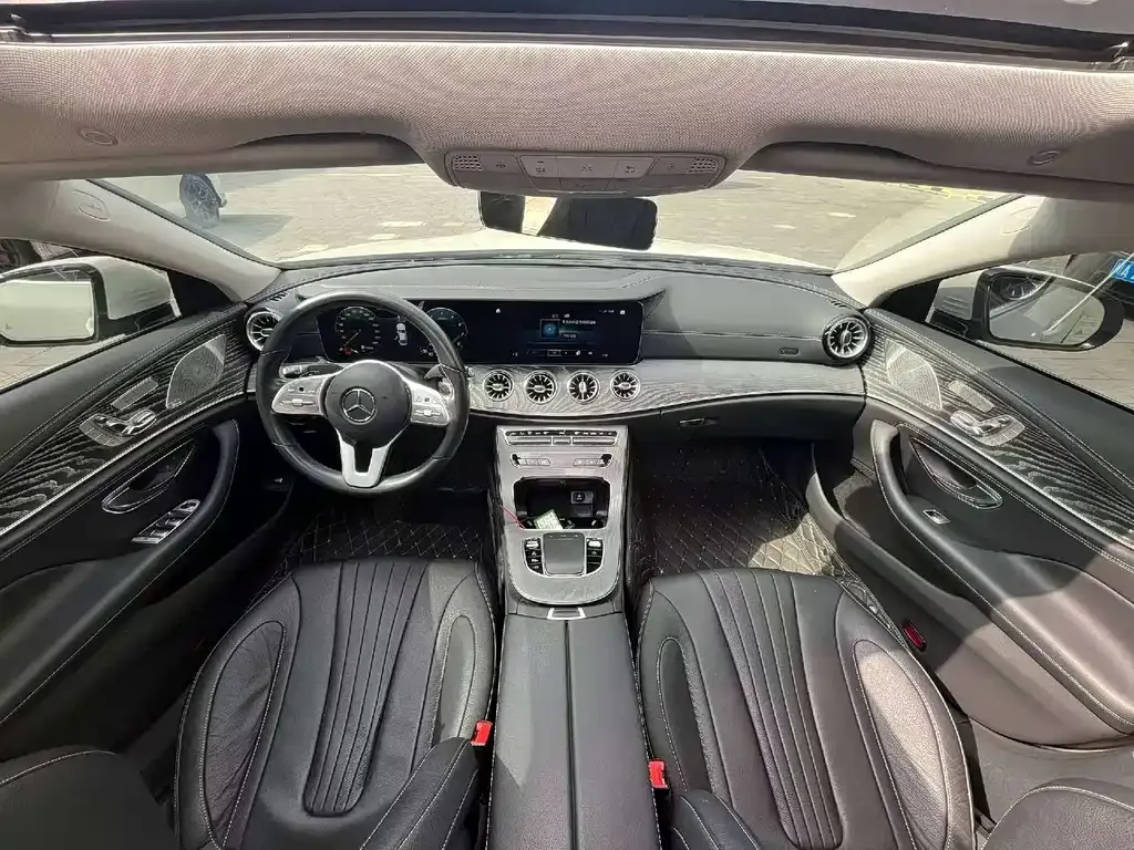 Mercedes-Benz CLS — фото 8