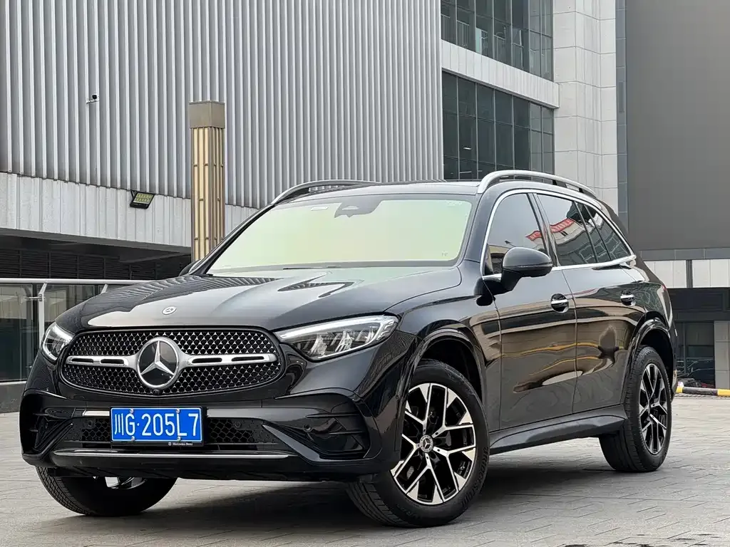 Mercedes-Benz GLC — фото 1