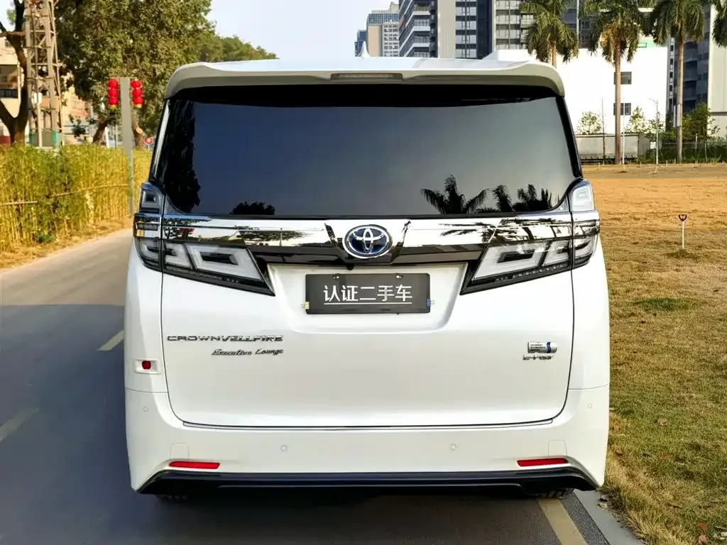 Toyota Vellfire 2021 из CN, фото 6
