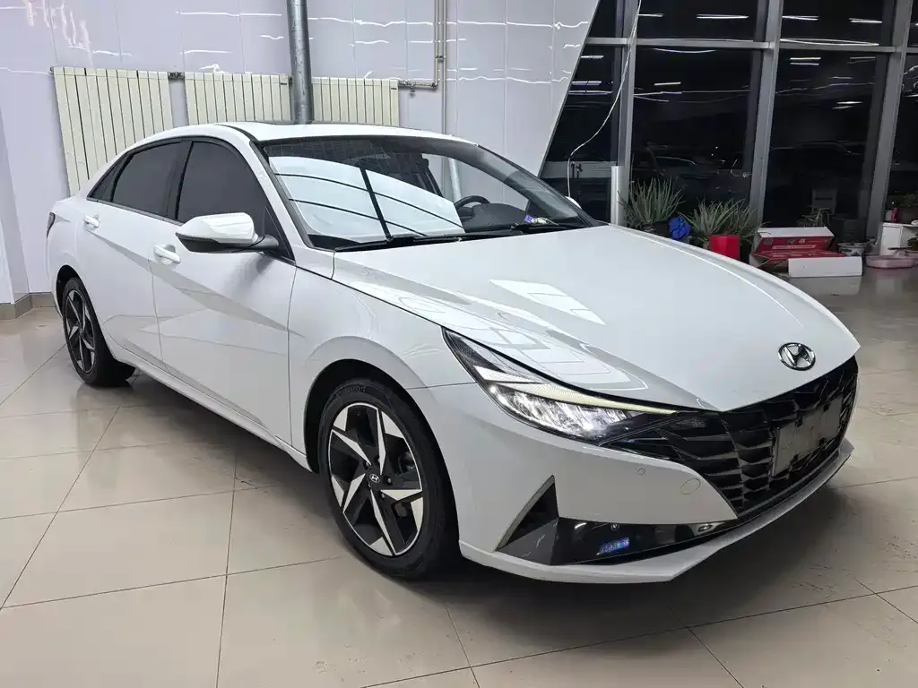 Hyundai Elantra 2022 из CN, фото 9