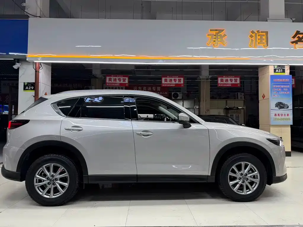 Mazda CX-5 — фото 8