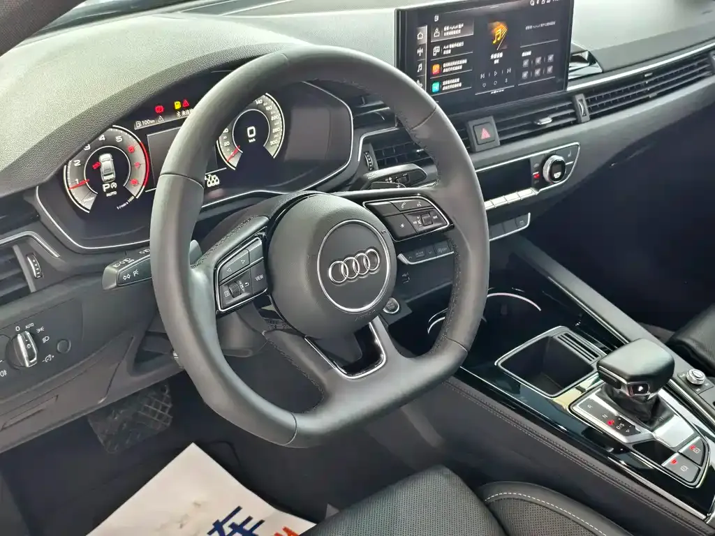 Audi A4L 2023 из CN, фото 8