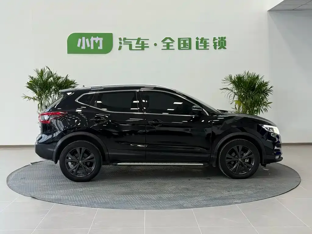 Nissan Qashqai 2022 из CN, фото 2