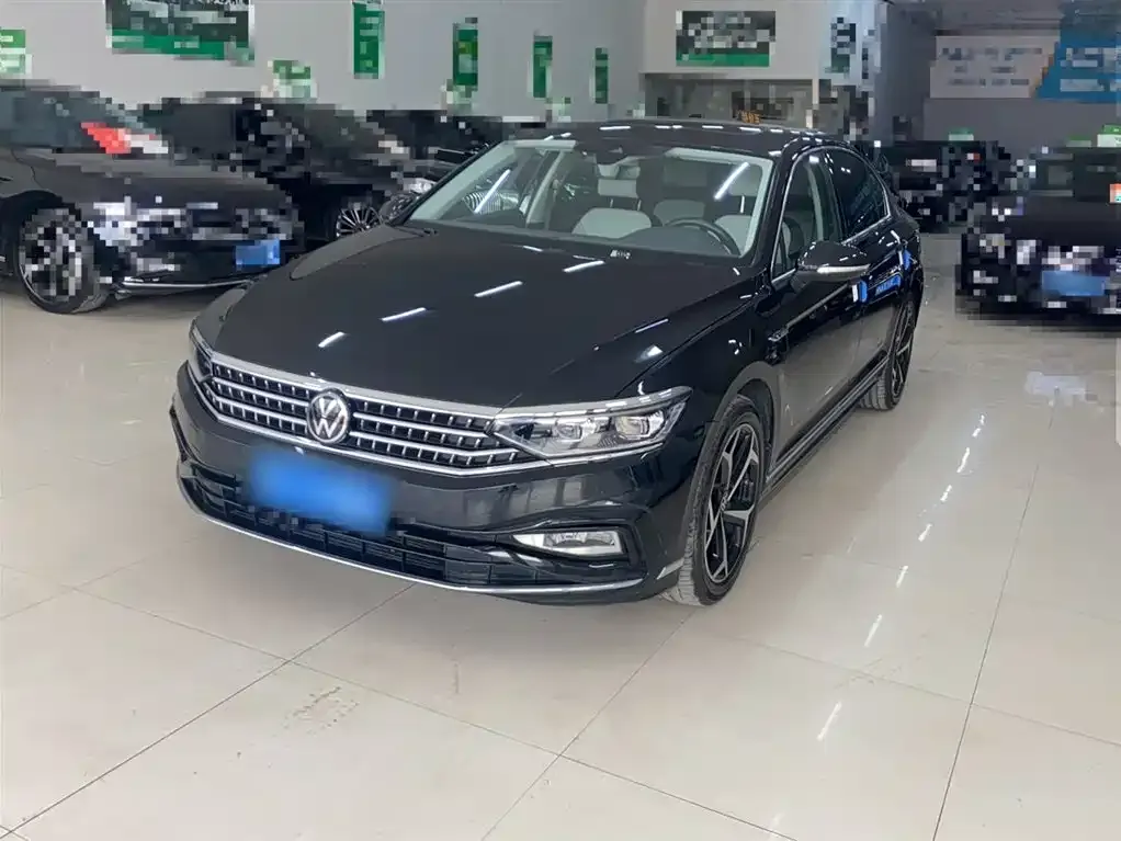 Volkswagen Magotan 2023 из CN, фото 8