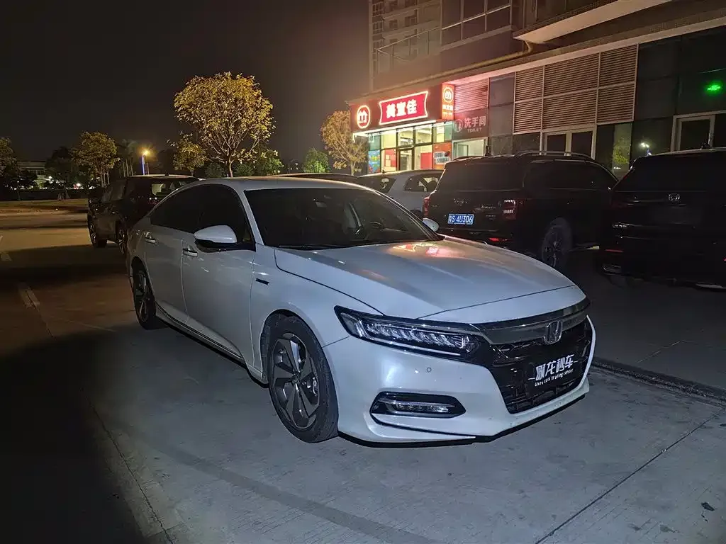 Honda Accord — фото 2