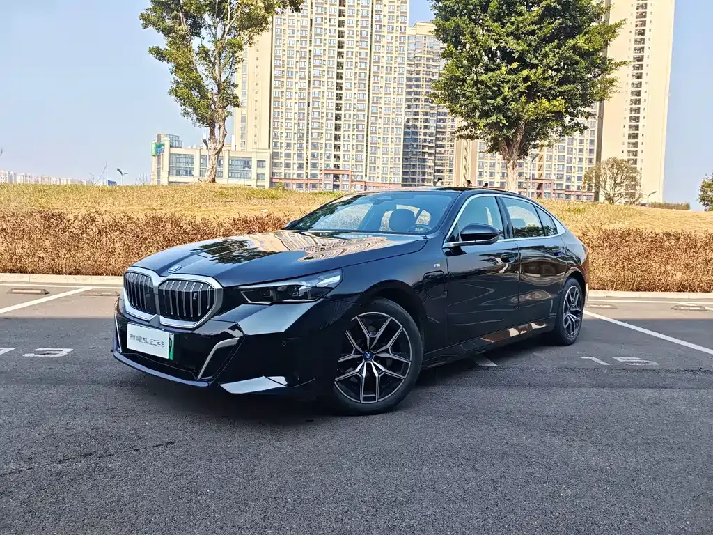 BMW i5 2024 из CN, фото 8