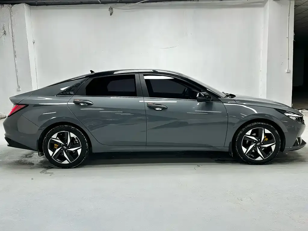 Hyundai Elantra 2021 из CN, фото 7