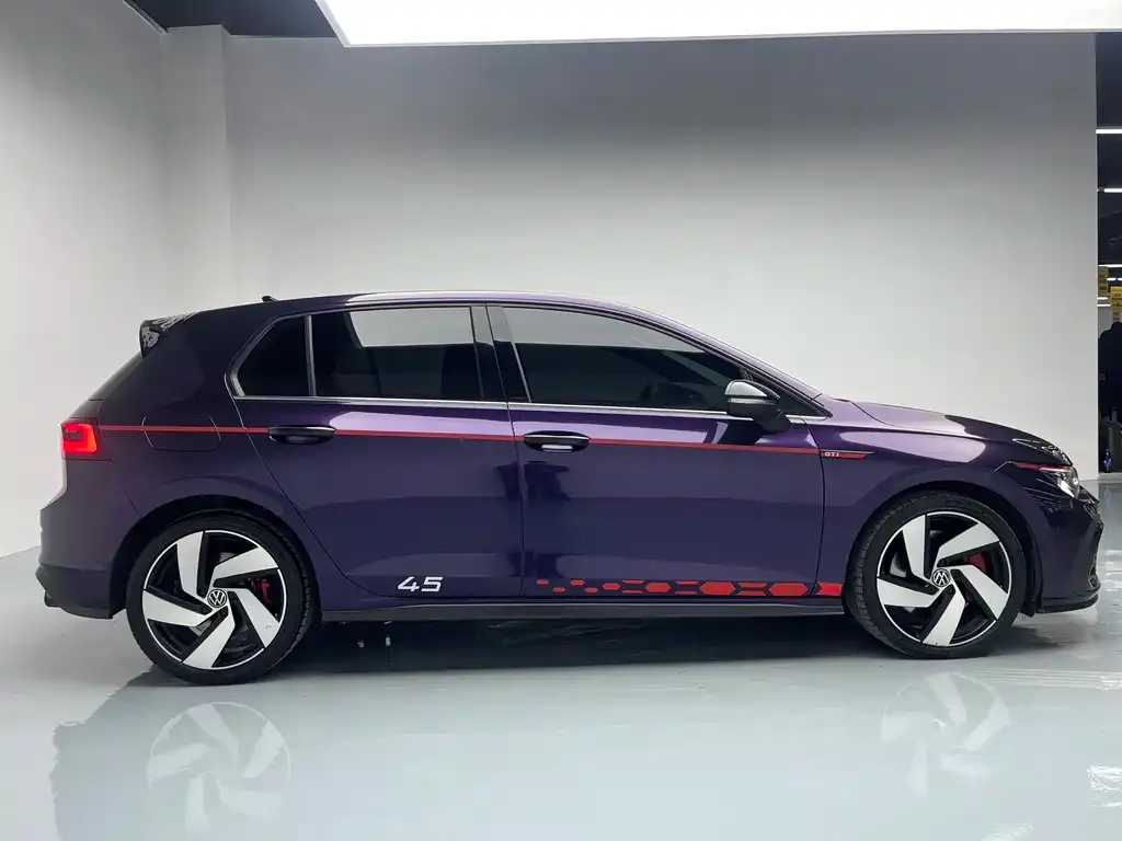 Volkswagen Golf GTI 2024 из CN, фото 4