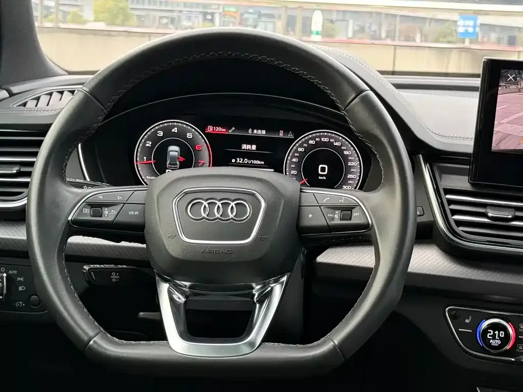 Audi Q5L 2024 из CN, фото 2