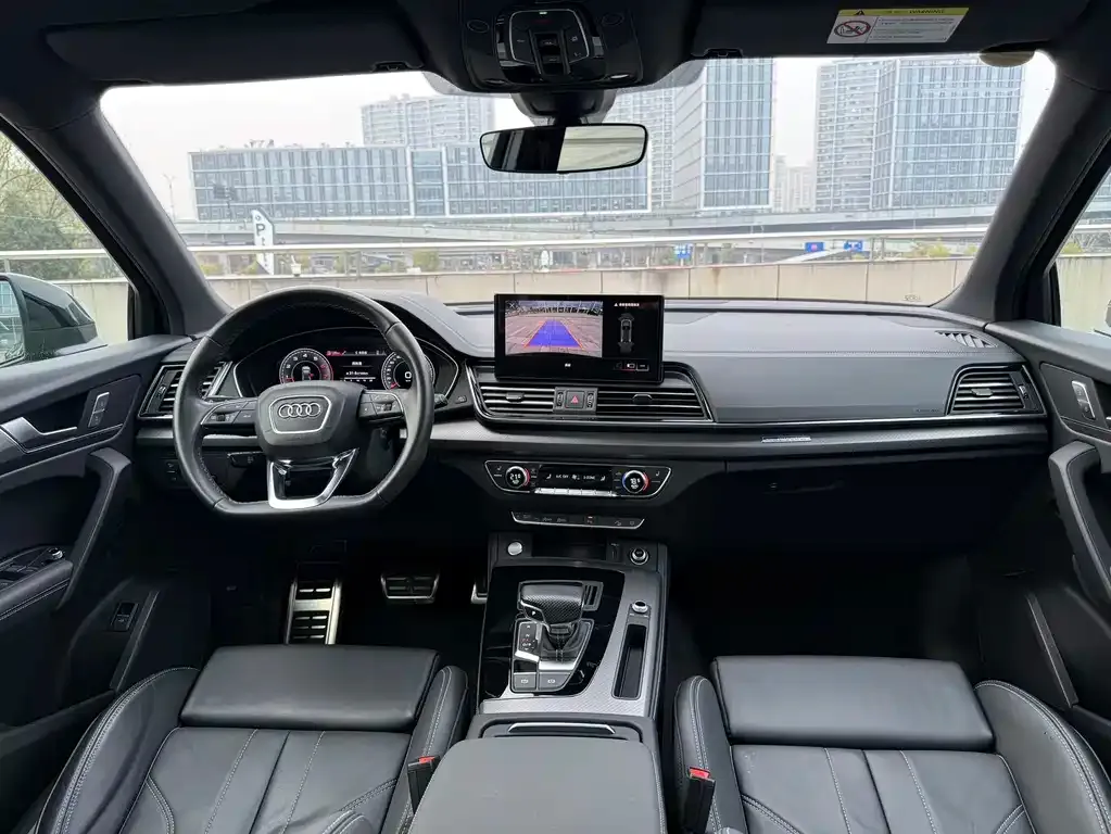 Audi Q5L 2024 из CN, фото 8