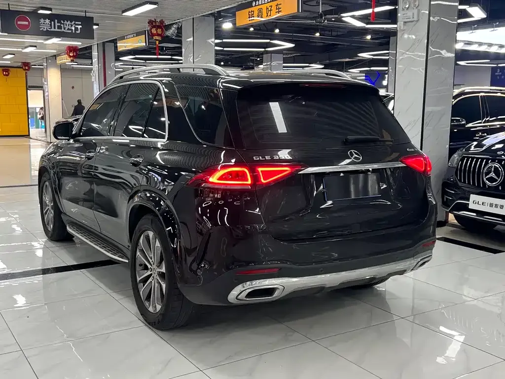 Mercedes-Benz GLE 2022 из CN, фото 3
