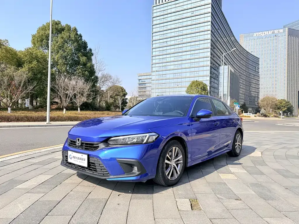 Honda Civic — фото 1
