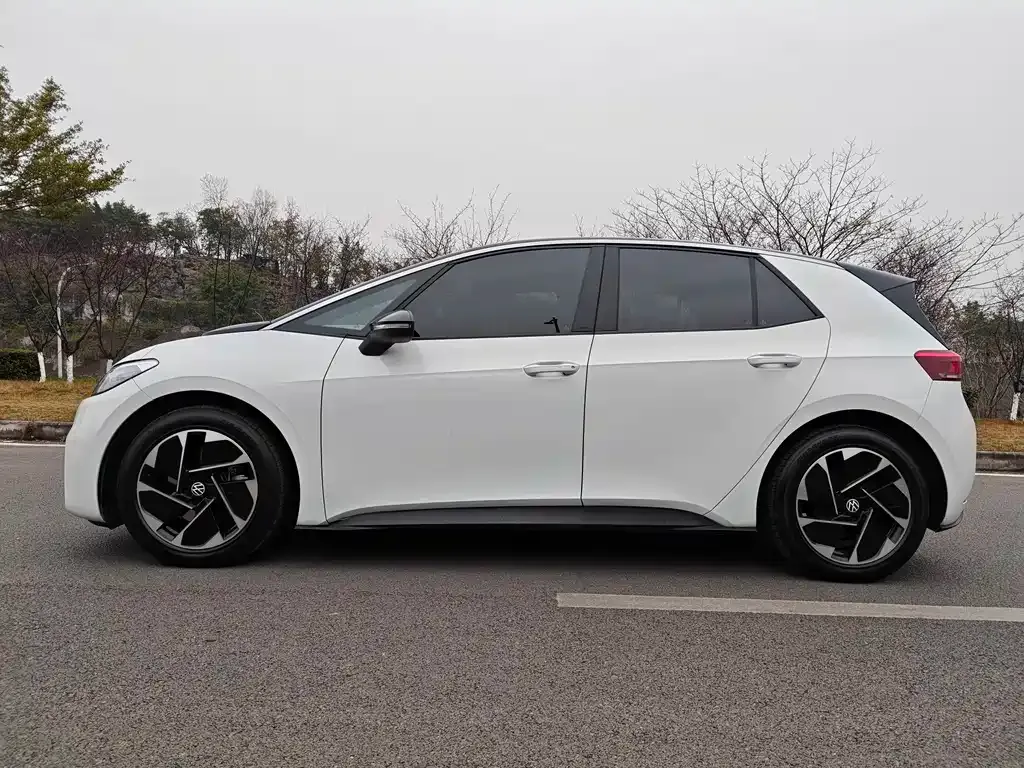 Volkswagen ID.3 2024 из CN, фото 7