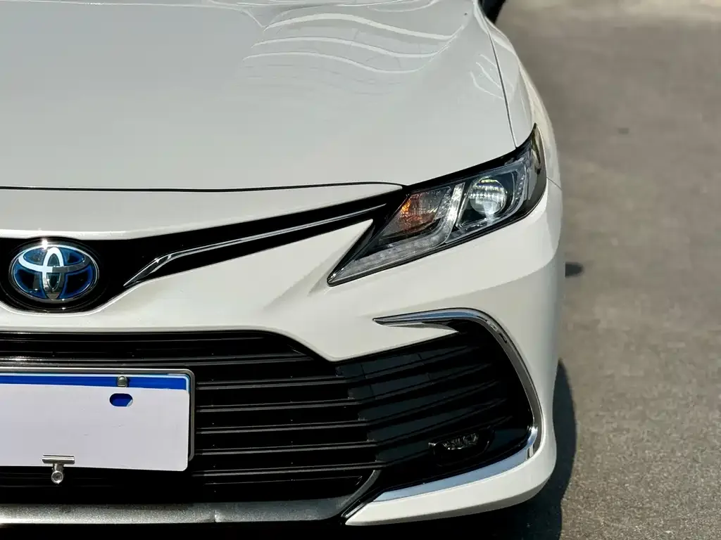 Toyota Camry 2023 из CN, фото 3