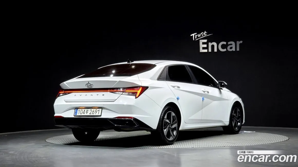 Hyundai AVANTE 2021 из KR, фото 2