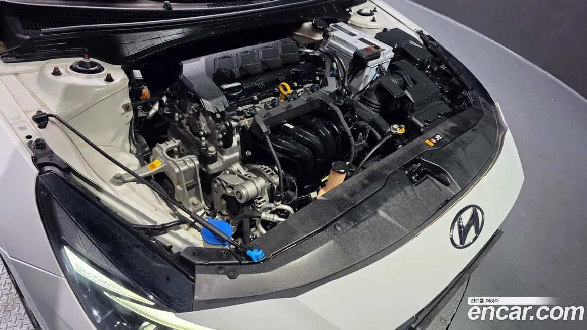 Hyundai AVANTE 2021 из KR, фото 10