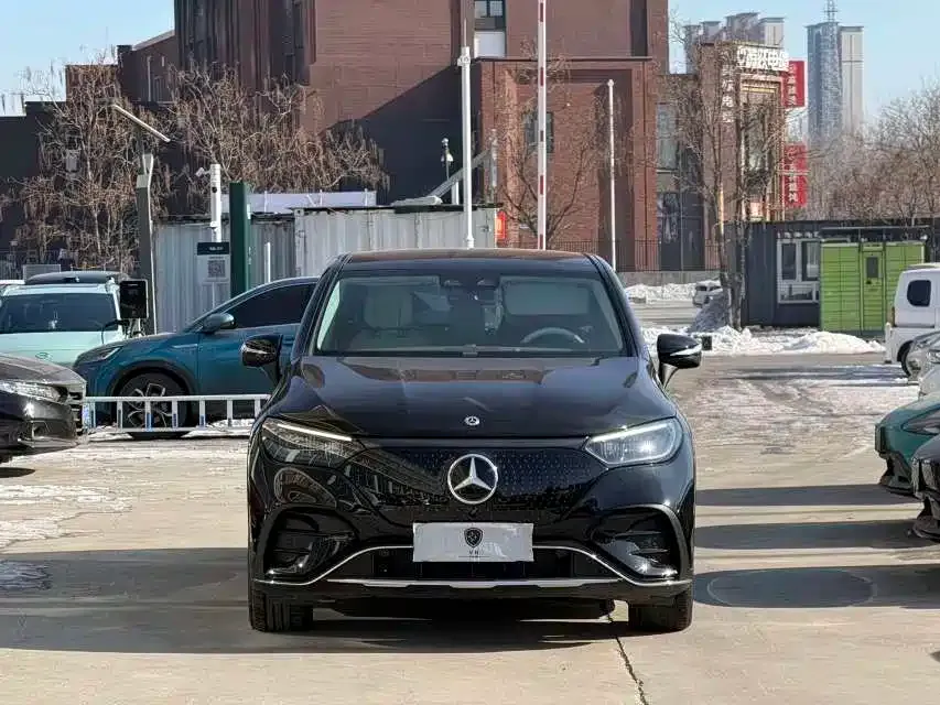 Mercedes-Benz EQE SUV 2024 из CN, фото 4