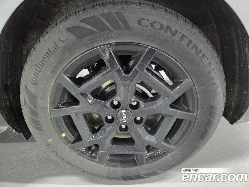 Kia Carnival — фото 10