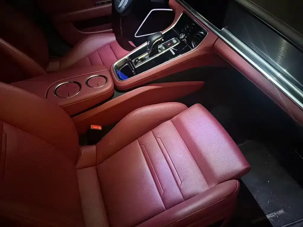 Porsche Panamera 2024 из CN, фото 7
