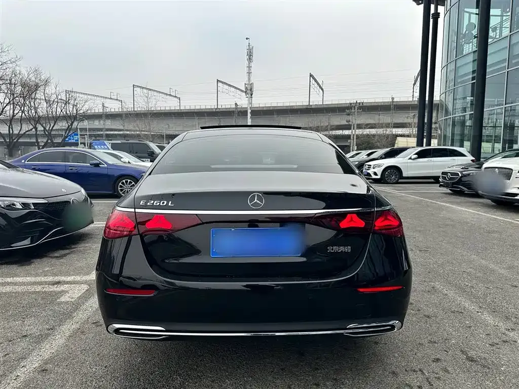 Mercedes-Benz E-Class 2025 из CN, фото 5