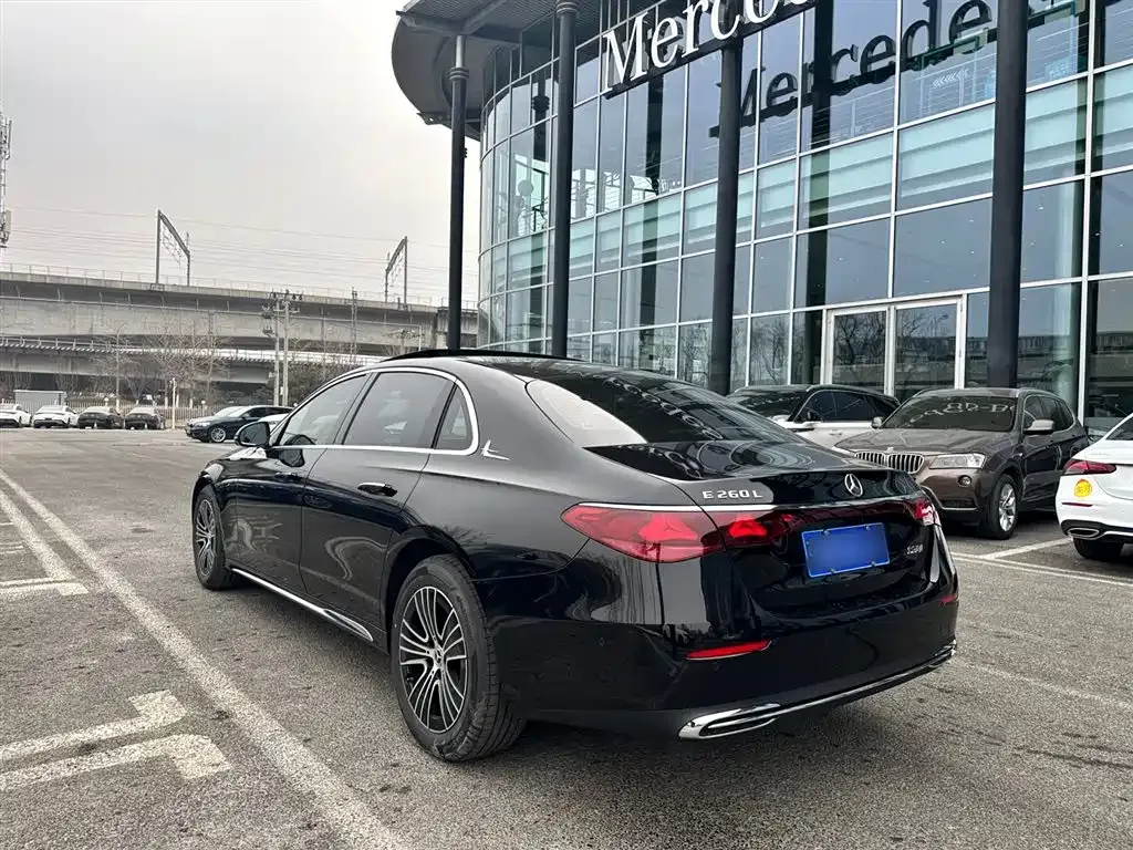 Mercedes-Benz E-Class 2025 из CN, фото 9