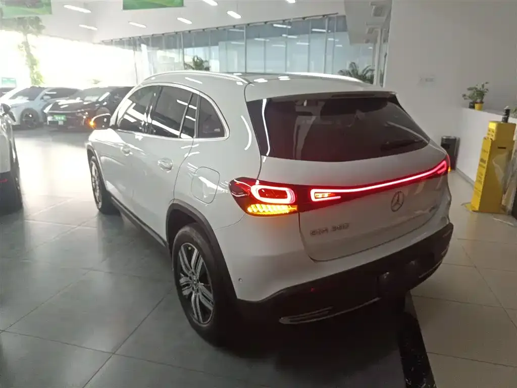 Mercedes-Benz EQA 2022 из CN, фото 3
