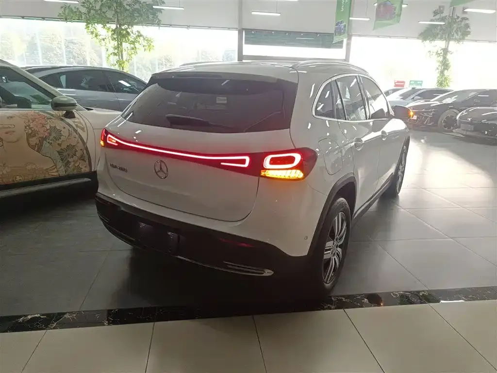 Mercedes-Benz EQA 2022 из CN, фото 9