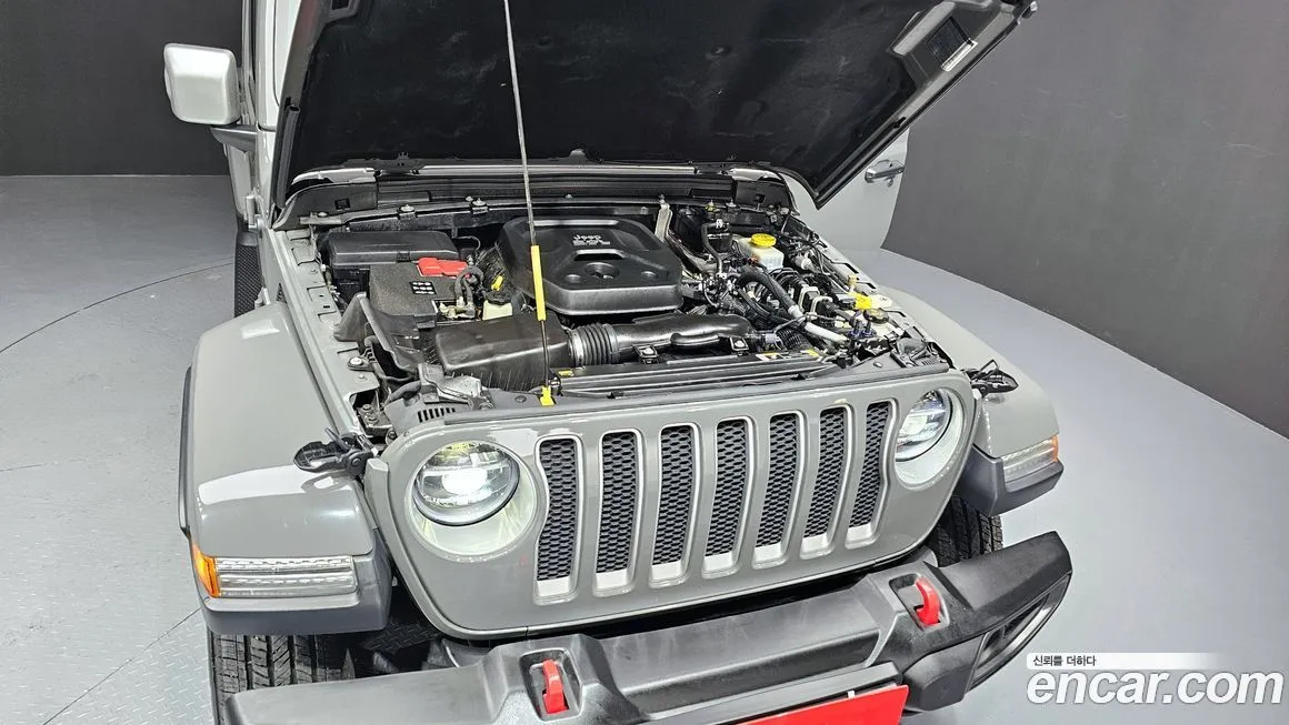 Jeep Wrangler 2022 из KR, фото 10