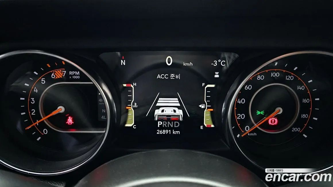 Jeep Wrangler 2022 из KR, фото 3