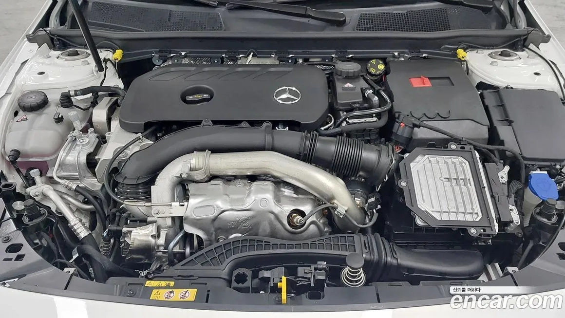 Mercedes-Benz A-Class — фото 10