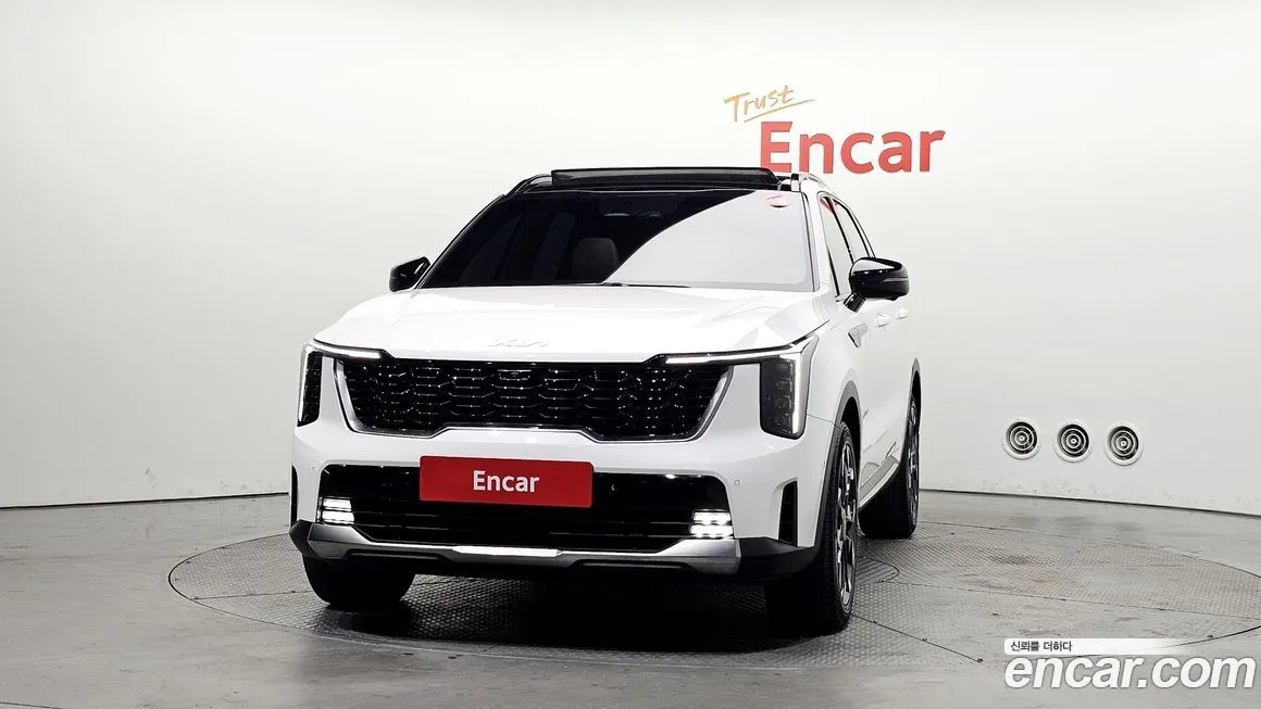 Kia Sorento — фото 4