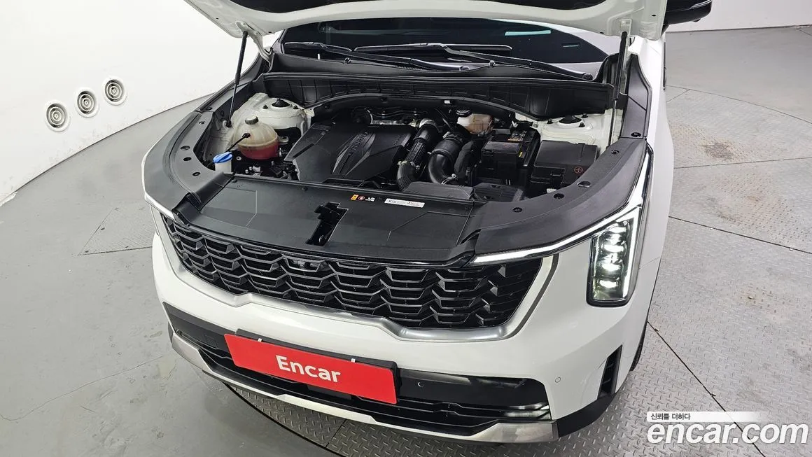 Kia Sorento — фото 9