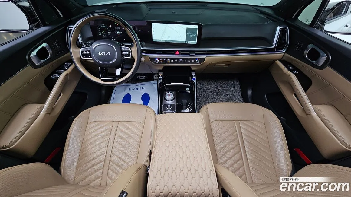 Kia Sorento — фото 7