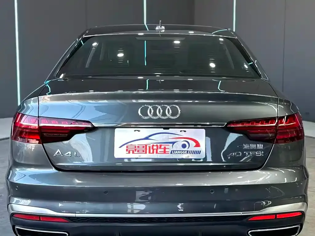 Audi A4L — фото 6