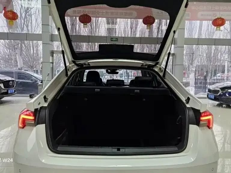 Skoda Octavia — фото 5