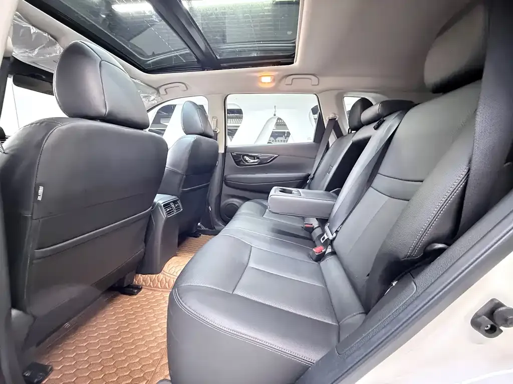 Nissan X-Trail 2023 из CN, фото 9