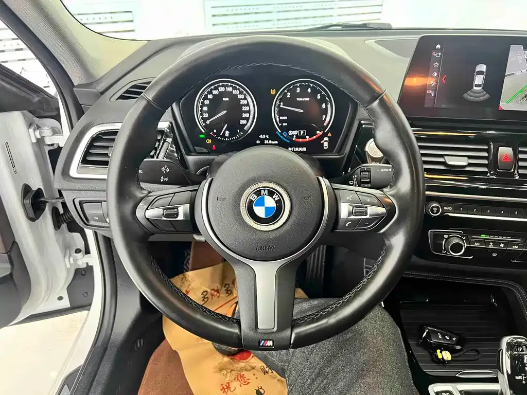BMW 1 Series 2022 из CN, фото 5