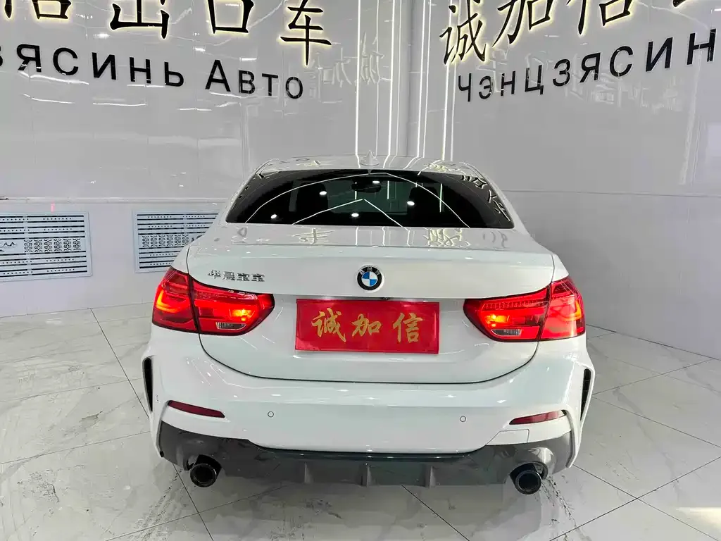 BMW 1 Series 2022 из CN, фото 8