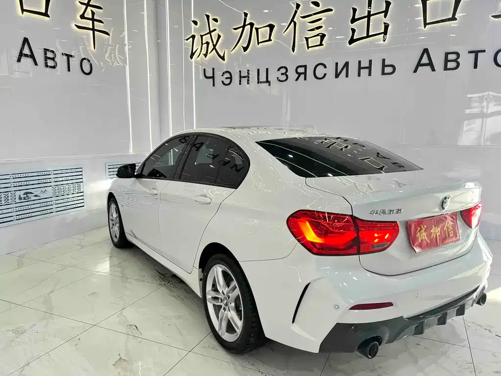 BMW 1 Series 2022 из CN, фото 7