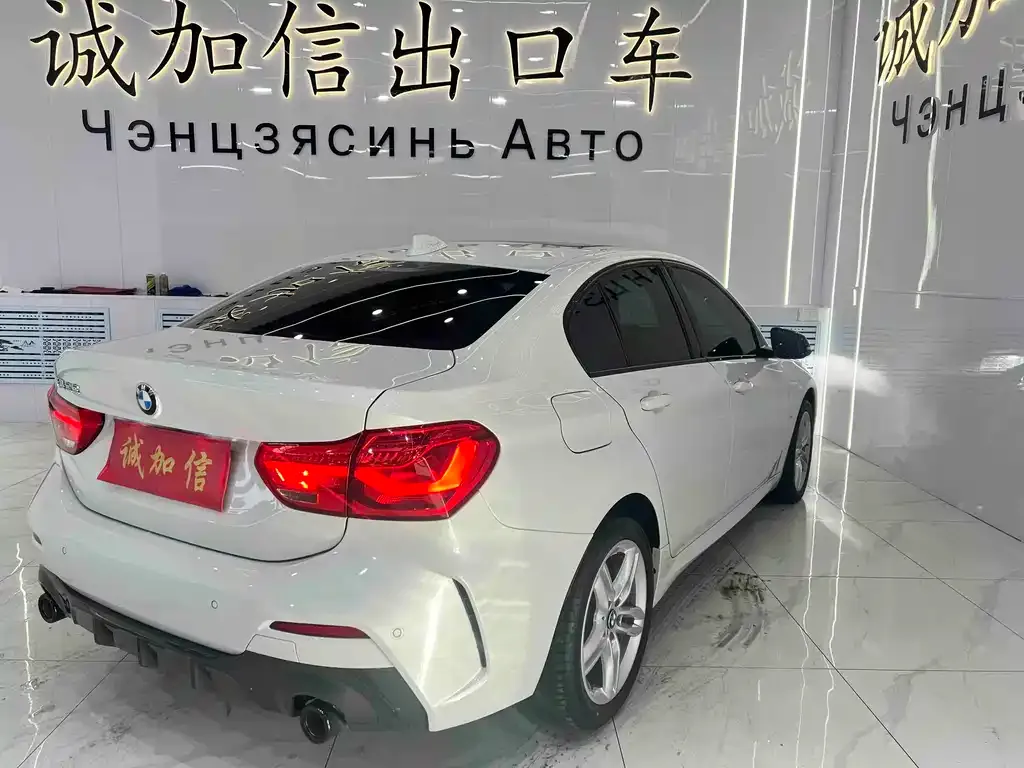 BMW 1 Series 2022 из CN, фото 9