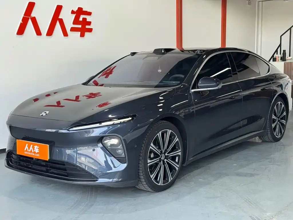 NIO ET7